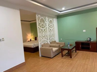 Suite con vistas a la ciudad — Golf Star Hotel